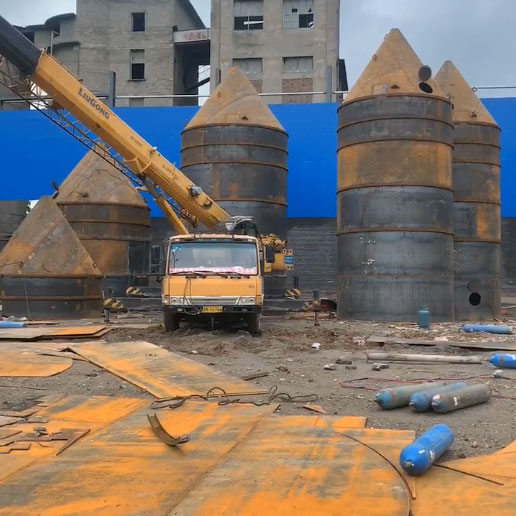 现场建造安装大容量水泥罐工程