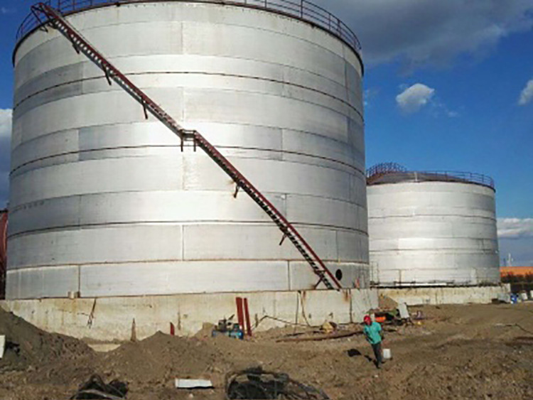 油罐罐壁强度的设计载荷